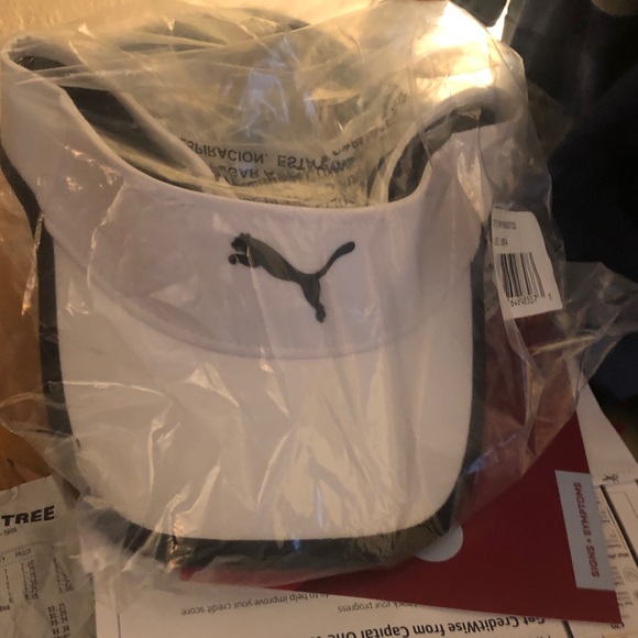 Puma White Visor with Black Emblem - Picture 1 of 3